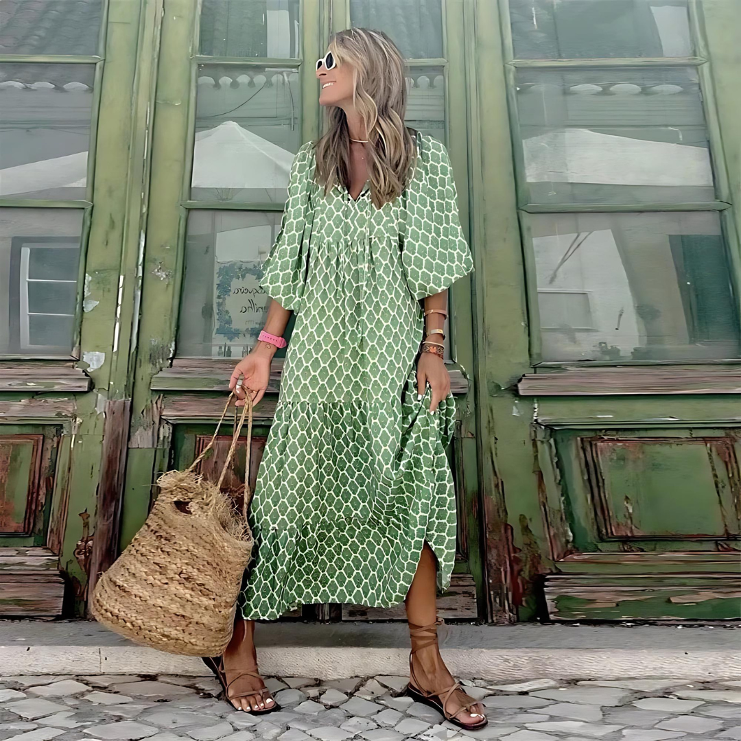 Luxury and Fashionable Women's Dress