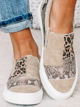 Trendy Pain Relieving Slip-ons